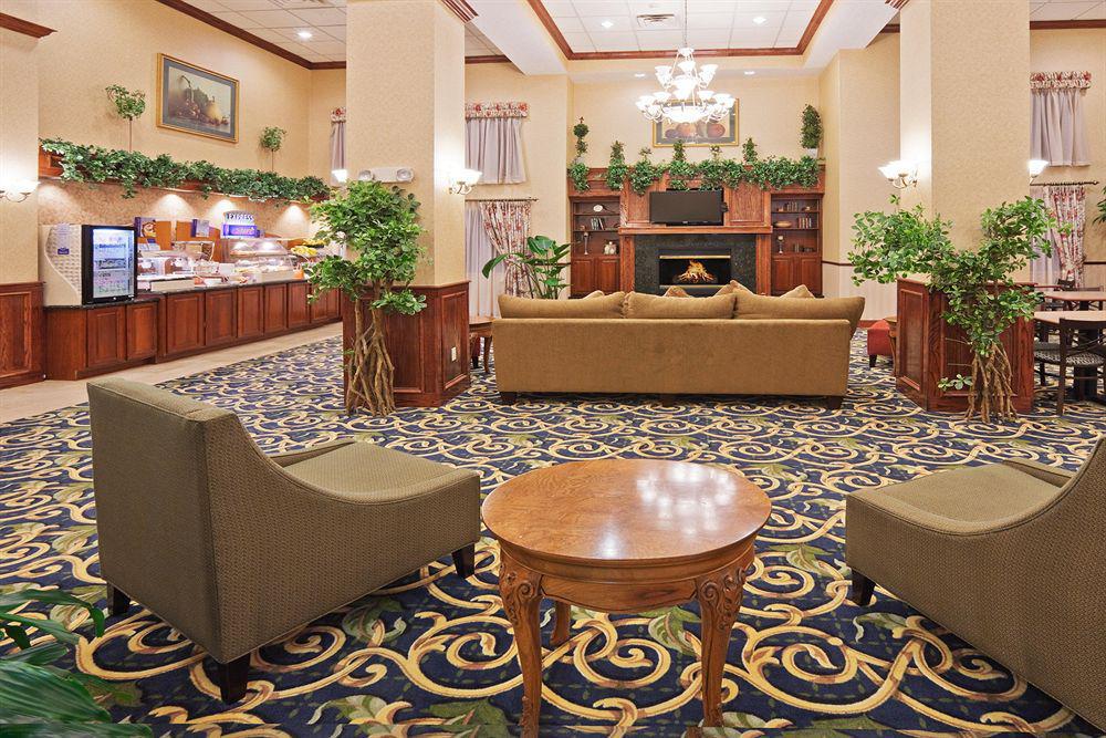 Holiday Inn Express & Suites Midwest City By Ihg Інтер'єр фото