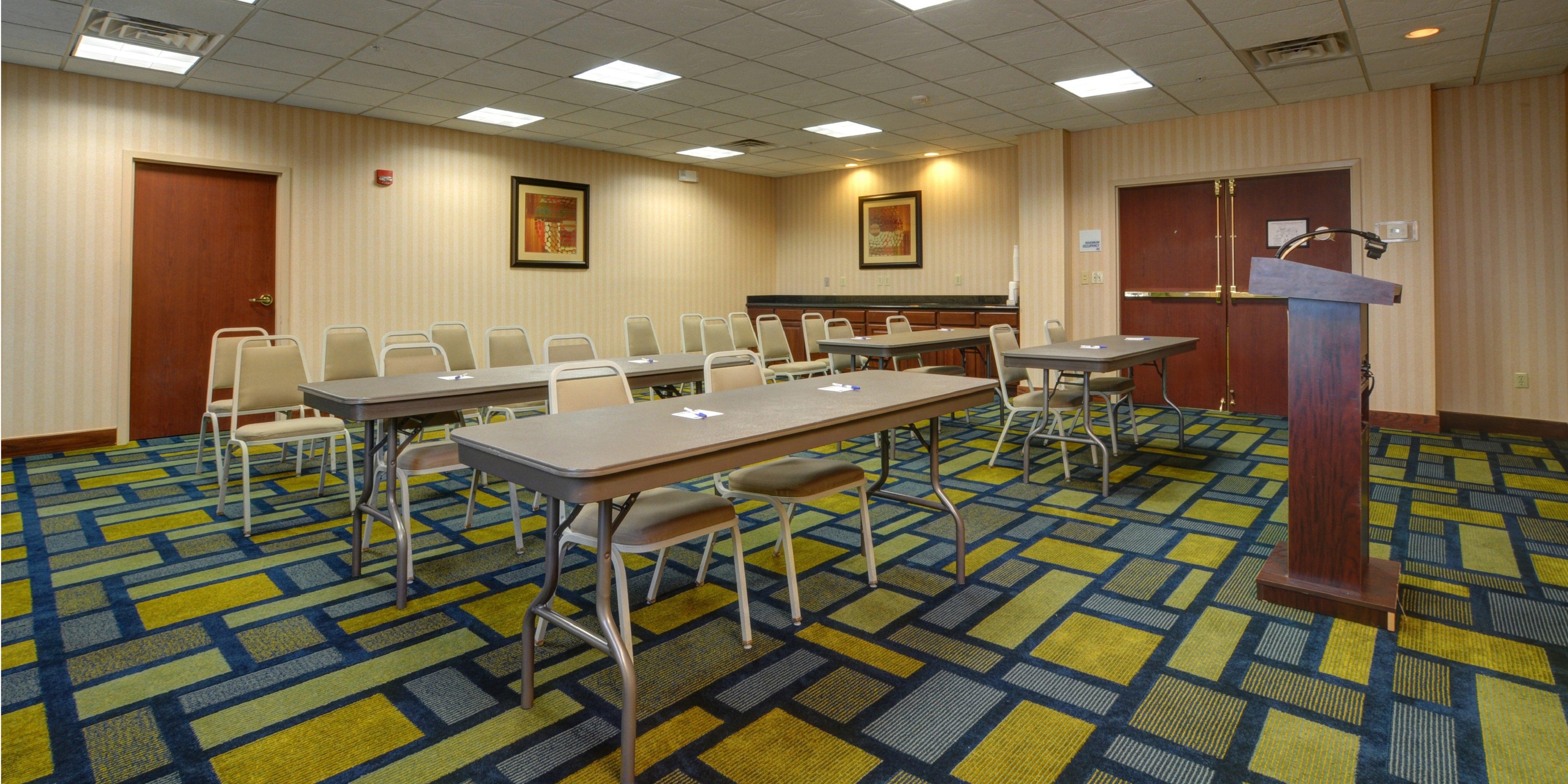 Holiday Inn Express & Suites Midwest City By Ihg Екстер'єр фото