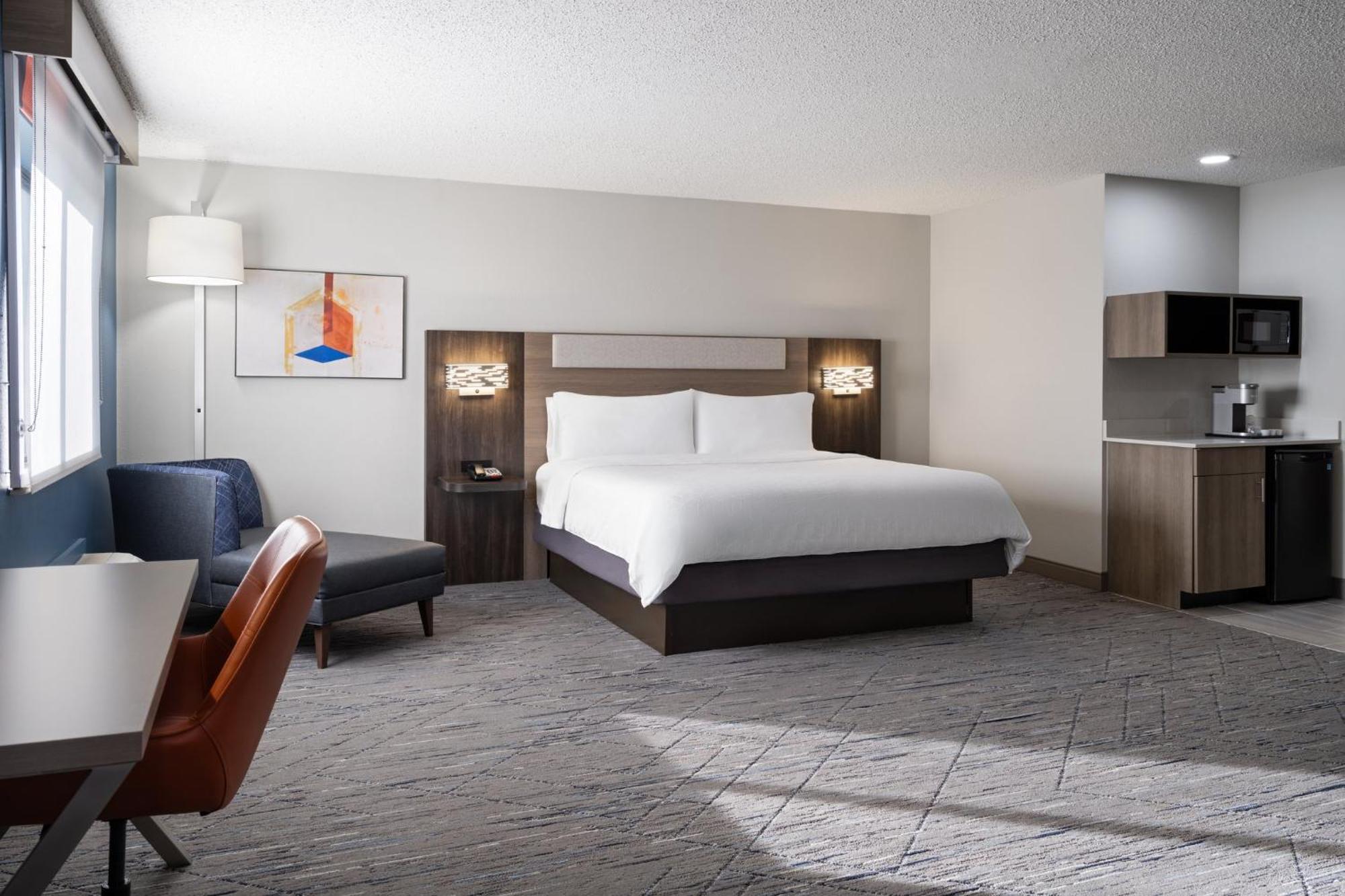 Holiday Inn Express & Suites Midwest City By Ihg Екстер'єр фото