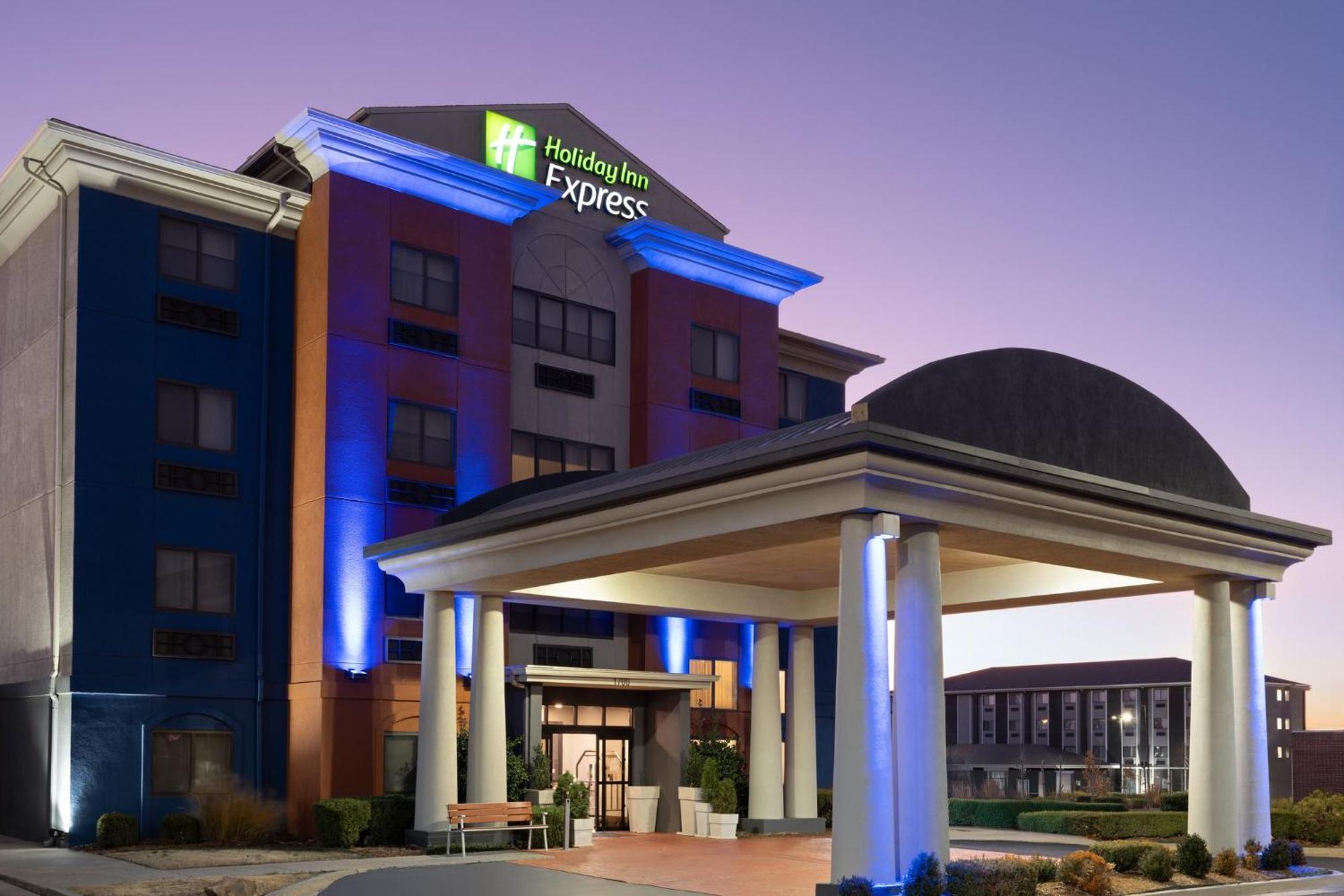 Holiday Inn Express & Suites Midwest City By Ihg Екстер'єр фото