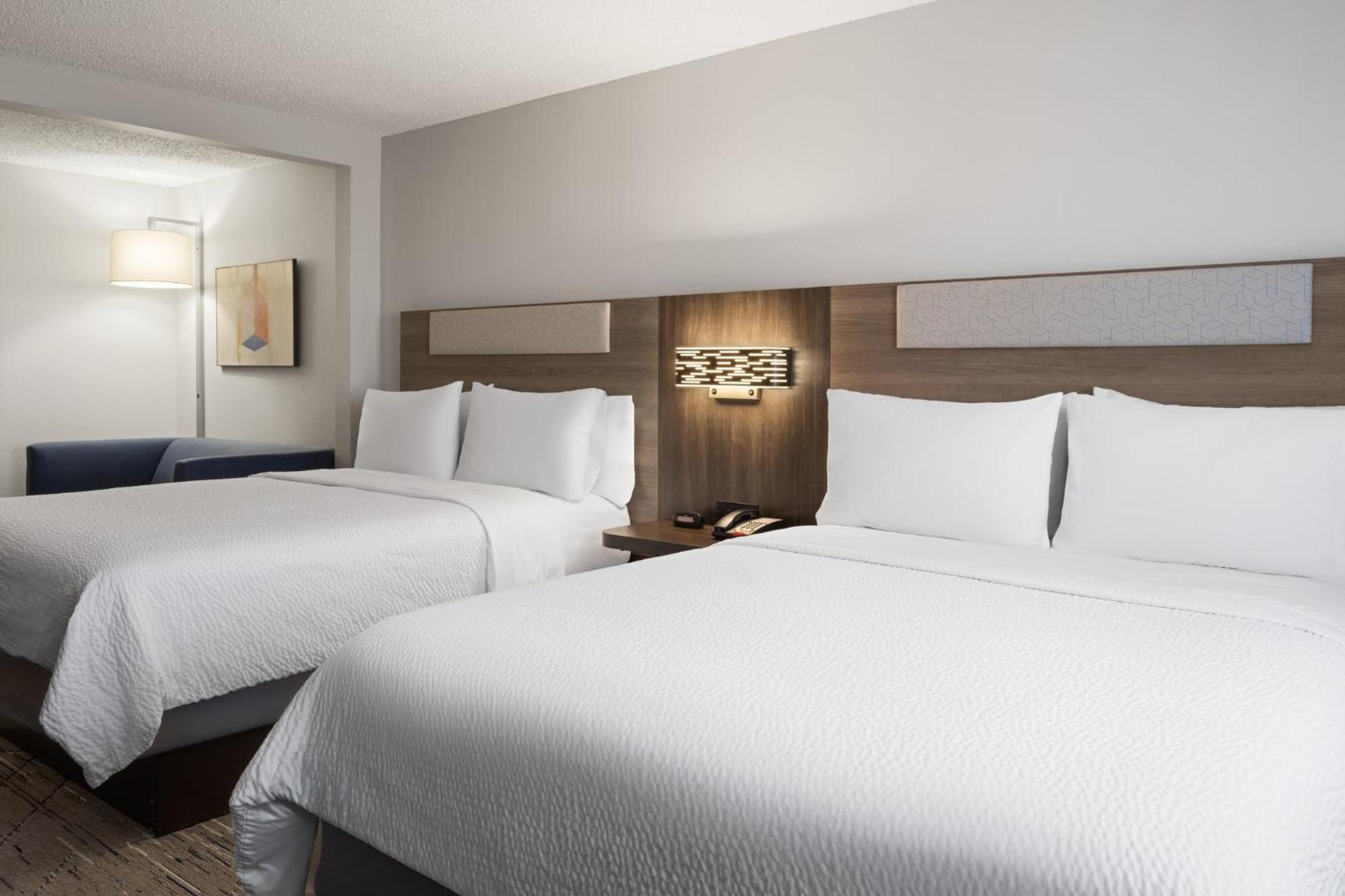 Holiday Inn Express & Suites Midwest City By Ihg Екстер'єр фото